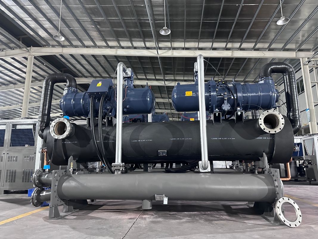 200 HP Industrial Chiller a vite raffreddato ad acqua con 2 compressori Sistema per soluzioni di raffreddamento