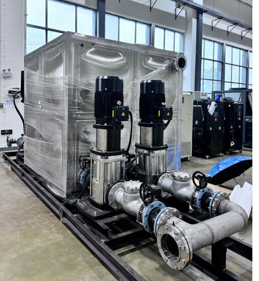 Chiller ad acqua portatile ad alte prestazioni da 100 CV con grande capacità del serbatoio e pompa di circolazione esterna
