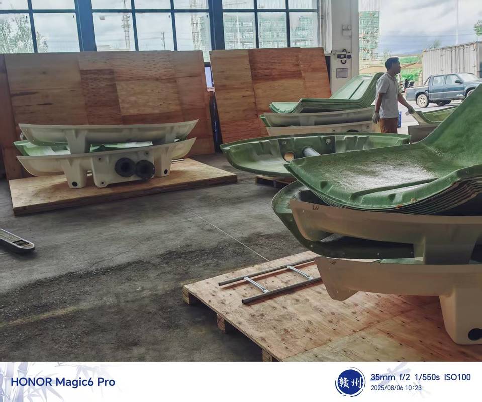 150Ton cooling water tower is used to cool production equipment and process circulating water such as reactors, steelmaking furnaces, rolling mills, extruders, paper machines, fermentation tanks